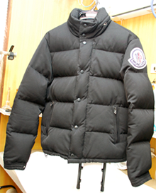 MONCLER モンクレールダウンのクリーニング