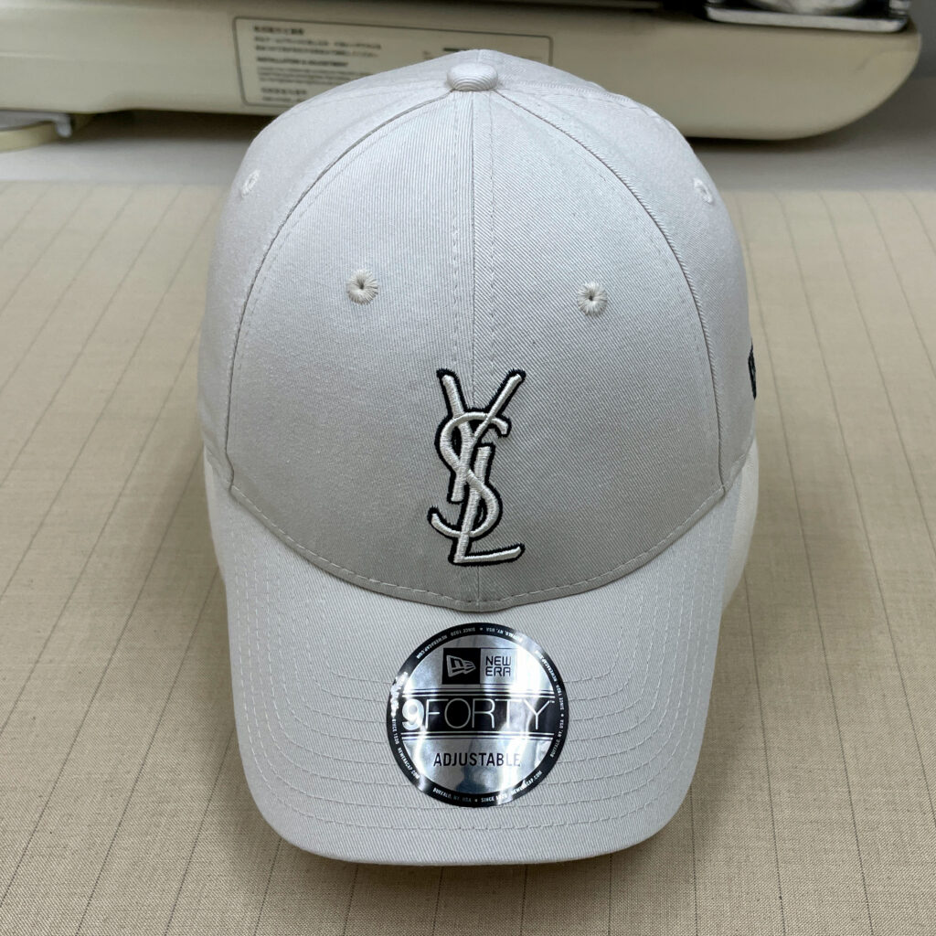 Saint Laurent New Era キャップのクリーニング